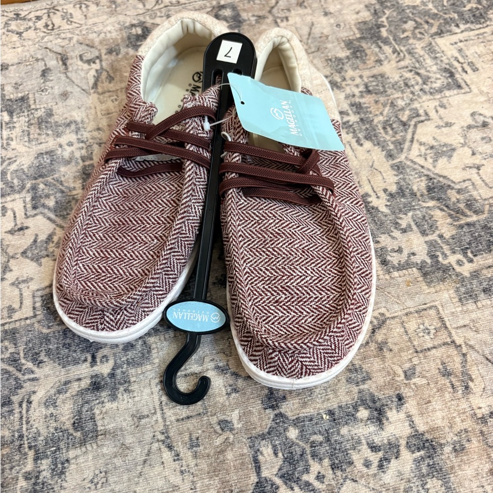 Magellan Outdoors Brown Mules